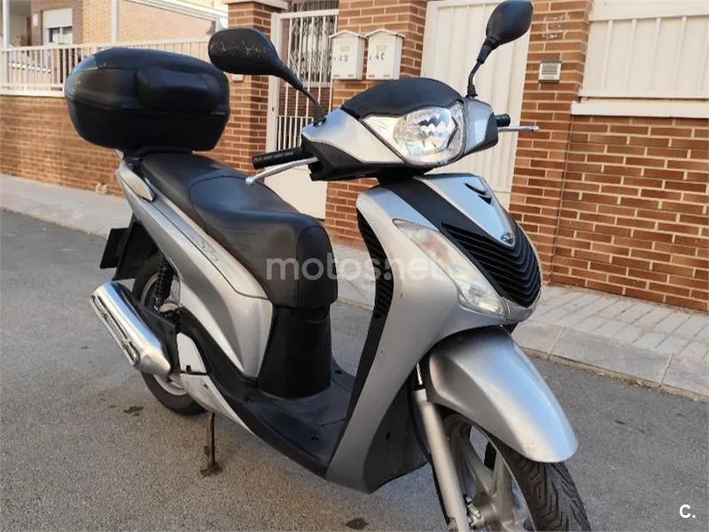 Honda SH125i 1100 € 2009 Alicante - 1