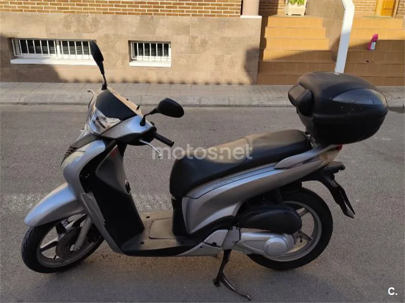 Honda SH125i - Vista 4