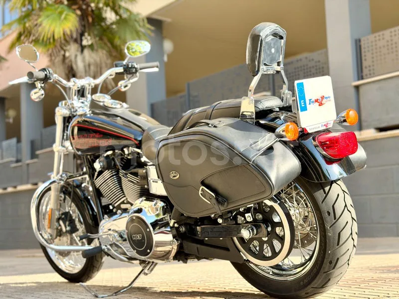 Harley-Davidson Dyna Low Rider - Vista 3