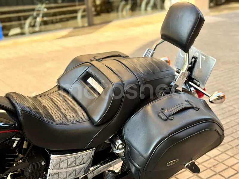 Harley-Davidson Dyna Low Rider - Vista 30