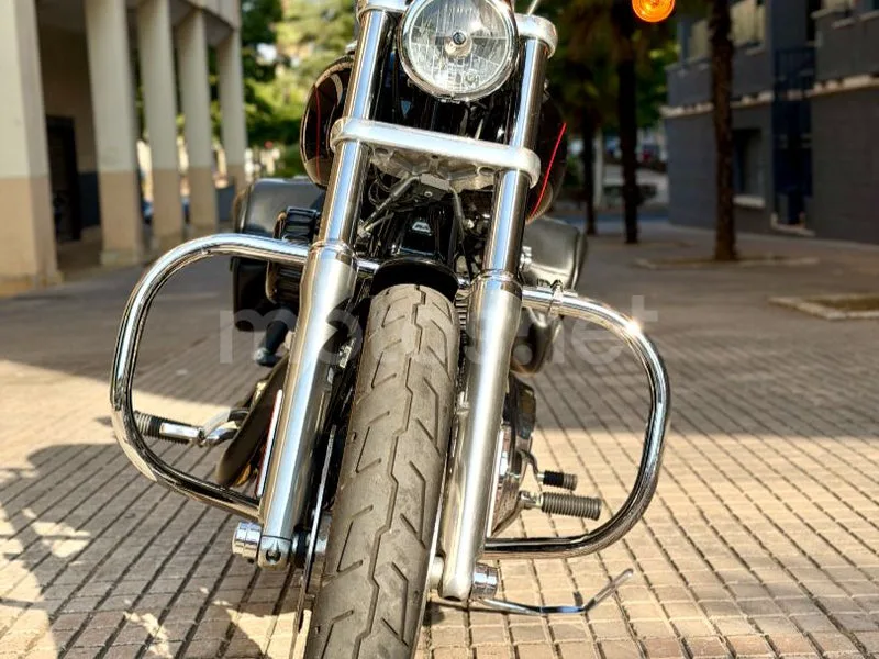 Harley-Davidson Dyna Low Rider - Vista 31