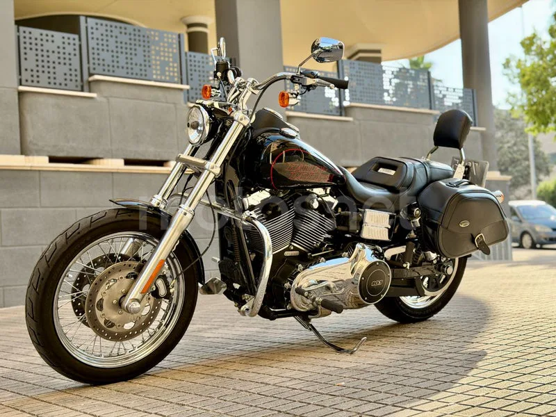 Harley-Davidson Dyna Low Rider - Vista 36