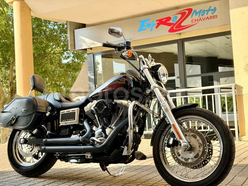 Harley-Davidson Dyna Low Rider - Vista 37
