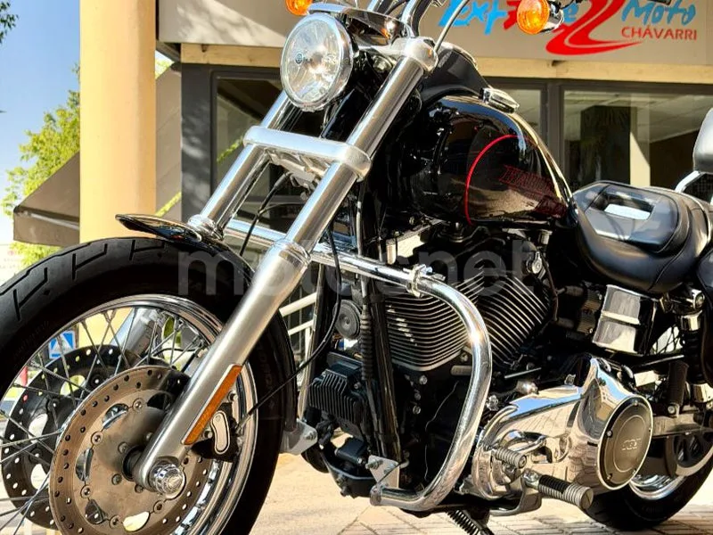 Harley-Davidson Dyna Low Rider - Vista 40