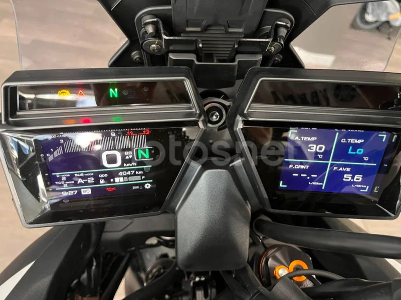 Yamaha Tracer 9 - Vista 10