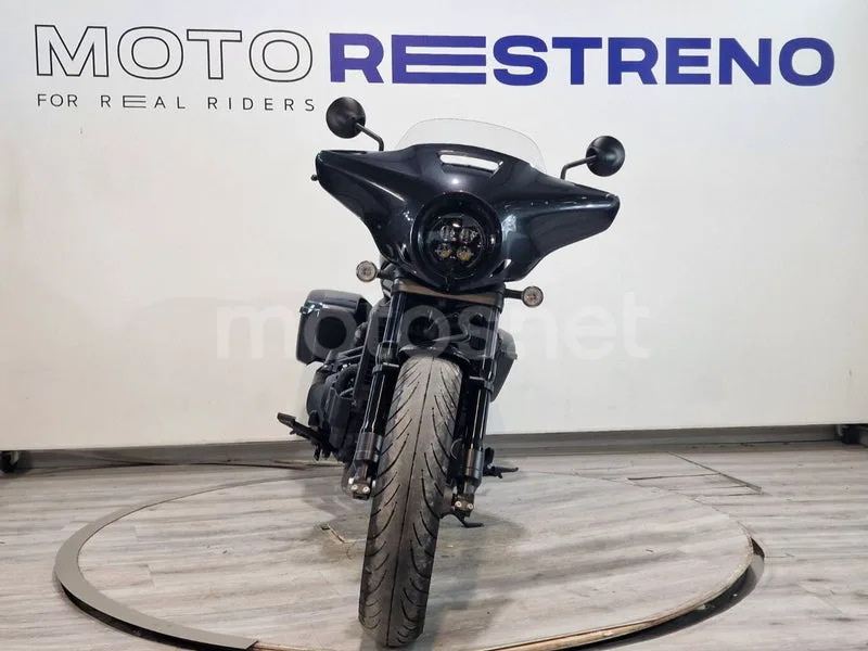 Honda Rebel 1100 - Vista 4