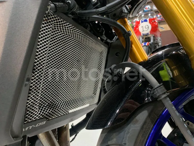 Yamaha MT-09 - Vista 11
