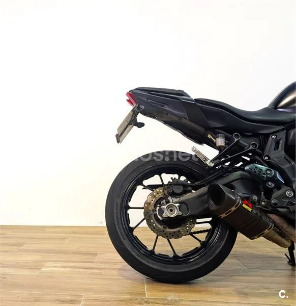 Yamaha MT-07 - Vista 3