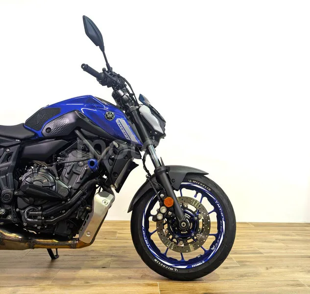 Yamaha MT-07 - Vista 4