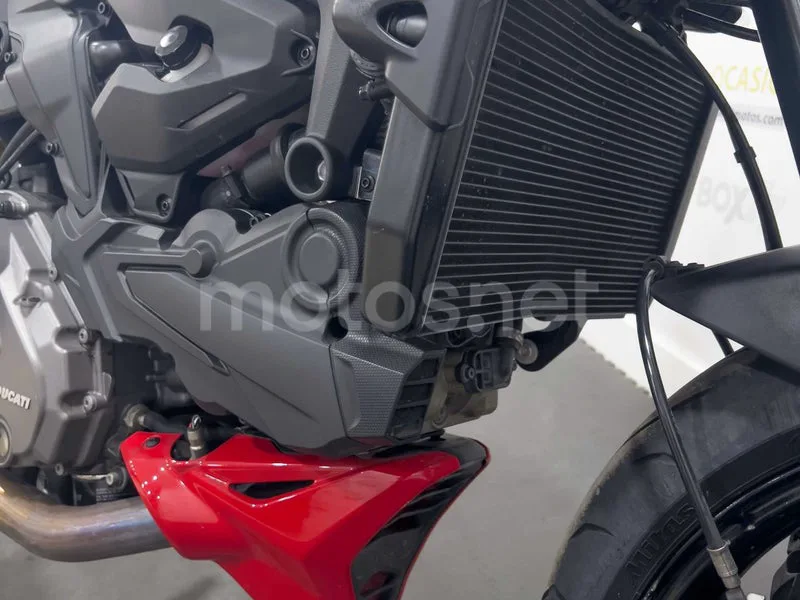 Ducati Monster - Vista 23