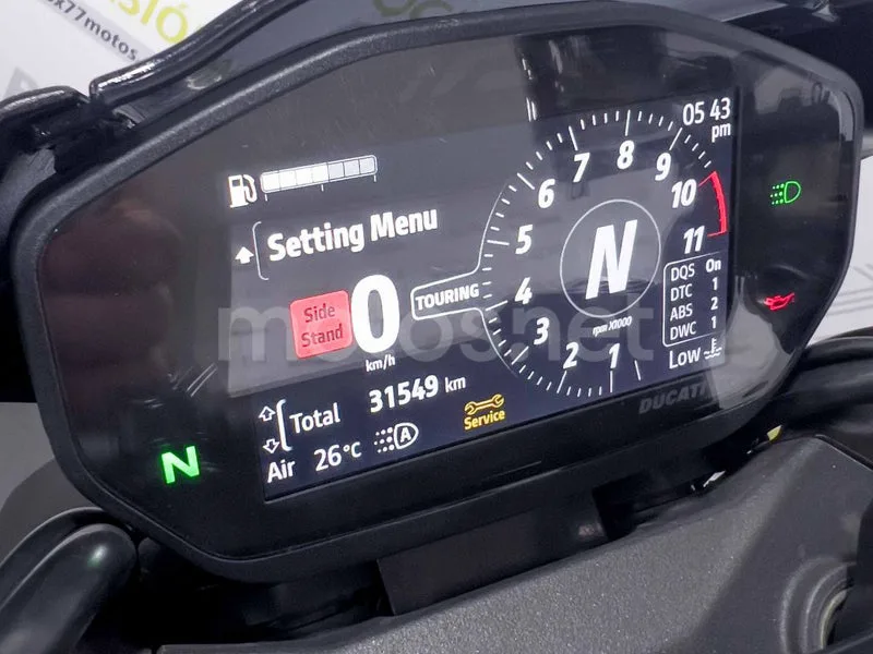 Ducati Monster - Vista 7