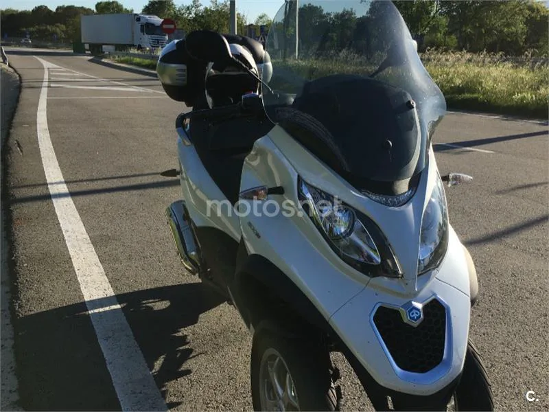 Piaggio MP3 500 Business - Vista 5