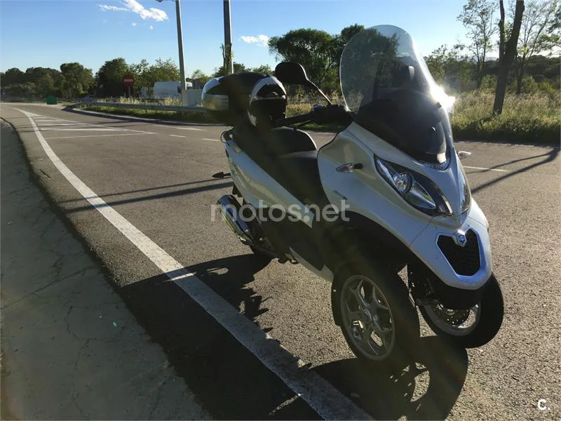 Piaggio MP3 500 Business - Vista 6