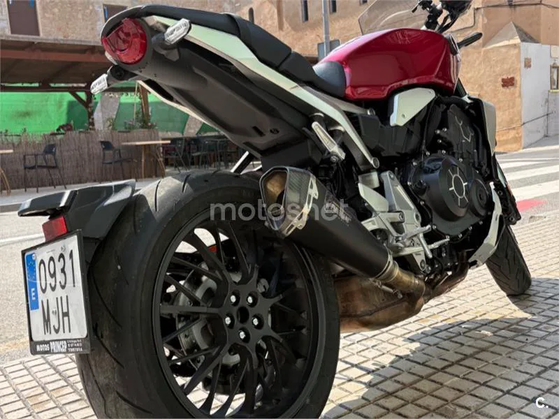 Honda CB1000R - Vista 7