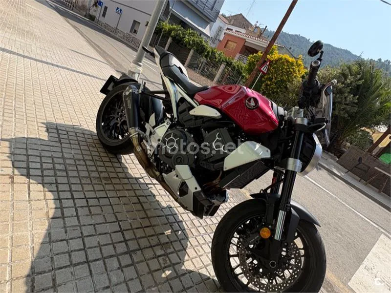 Honda CB1000R - Vista 10