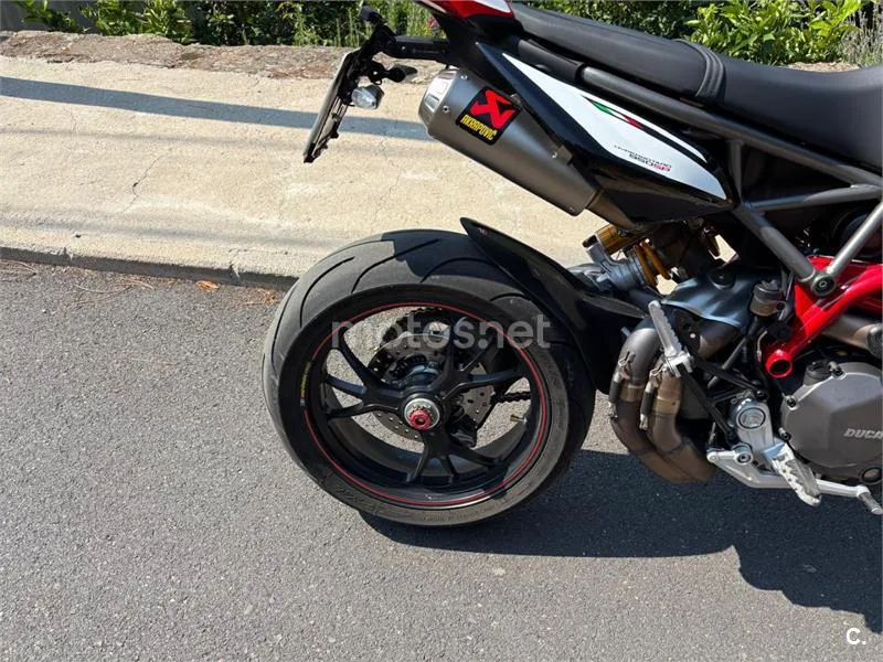 Ducati Hypermotard - Vista 14