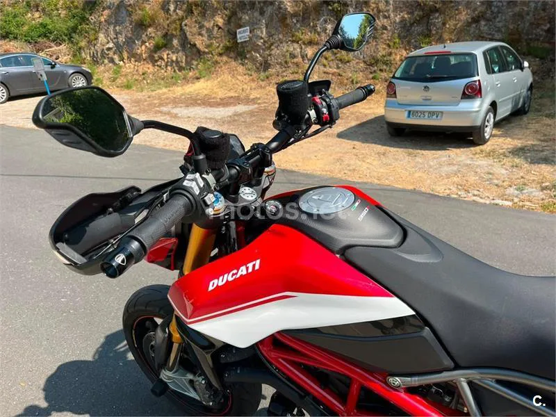 Ducati Hypermotard - Vista 17