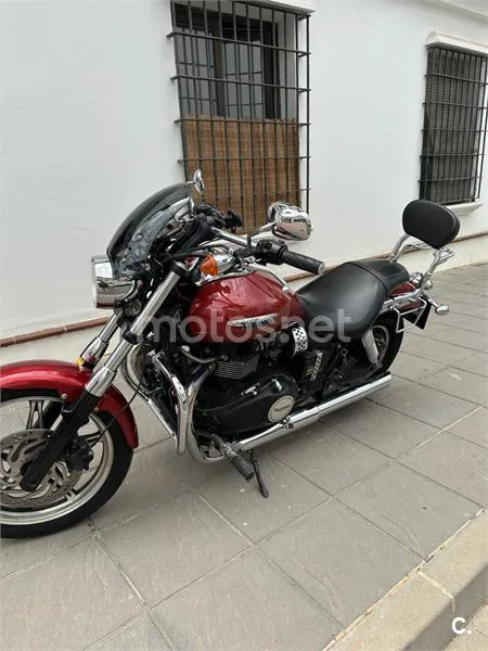Triumph Speedmaster - Vista 10