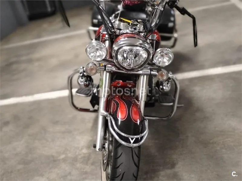 Yamaha XVS1300A Midnight Star - Vista 3