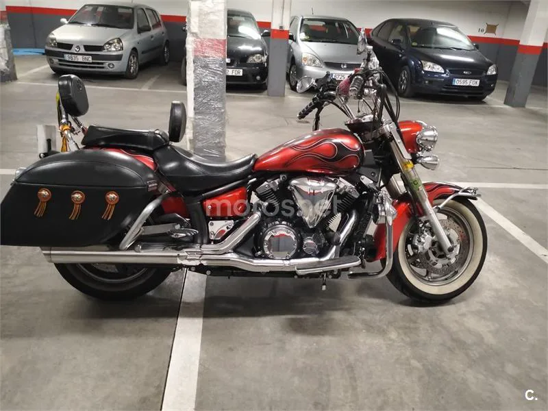 Yamaha XVS1300A Midnight Star - Vista 6