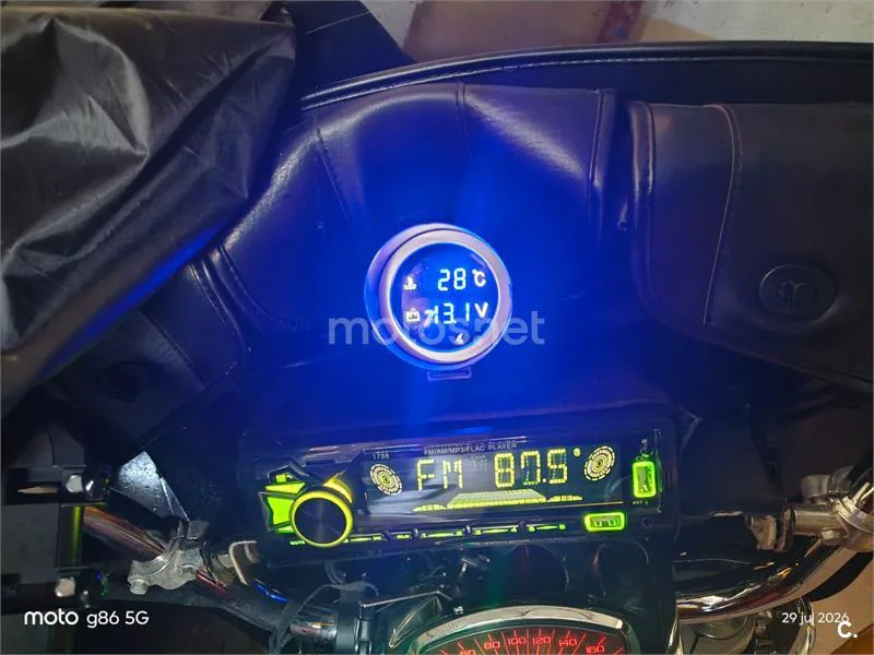 Yamaha XVS1300A Midnight Star - Vista 9