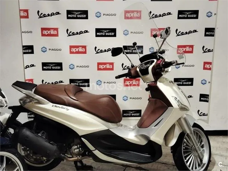 Piaggio Beverly 300 2000 € 2011 Madrid - 1