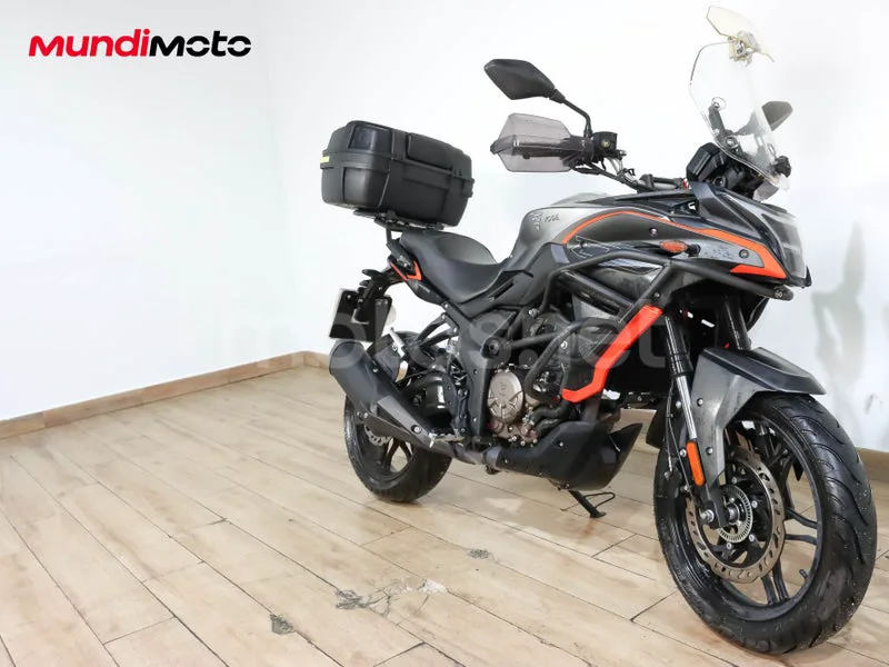 Voge 300DS 3199 € 2021 Madrid - 2
