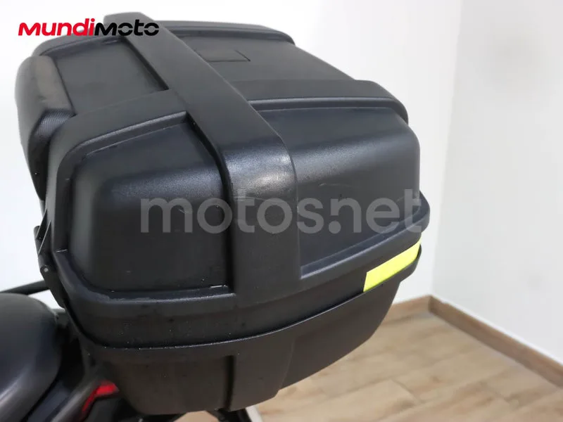 Voge 300DS - Vista 21