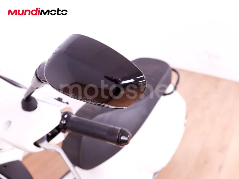 Vespa GTS 125 - Vista 34