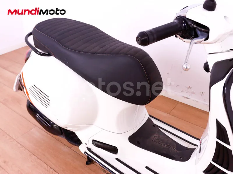 Vespa GTS 125 - Vista 59