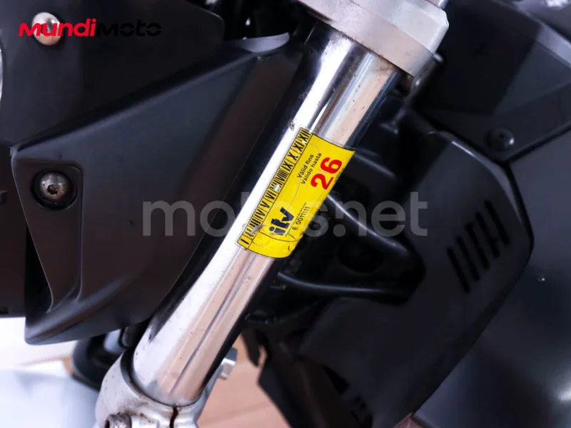 Suzuki GSR600 - Vista 21