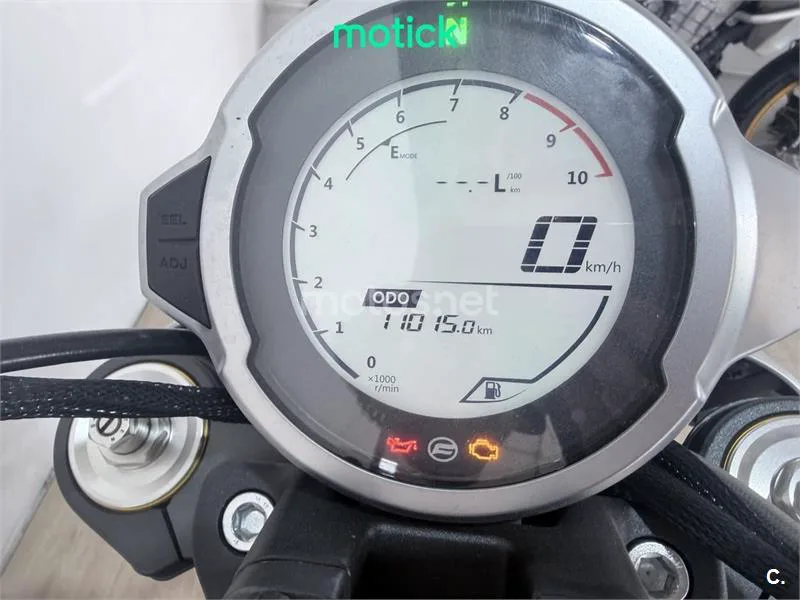 CFMOTO 700CL-X - Vista 5