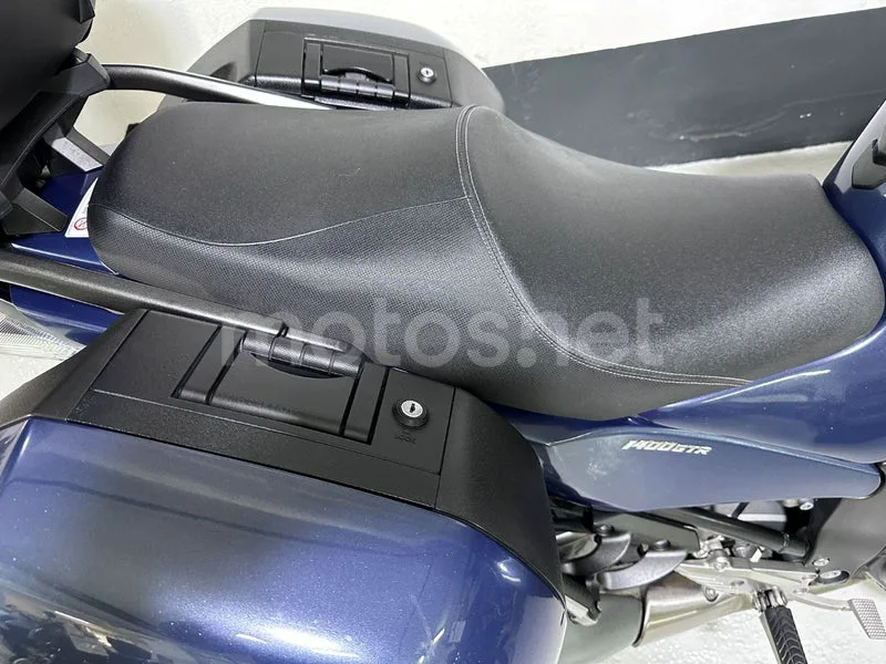 Kawasaki 1400GTR - Vista 36