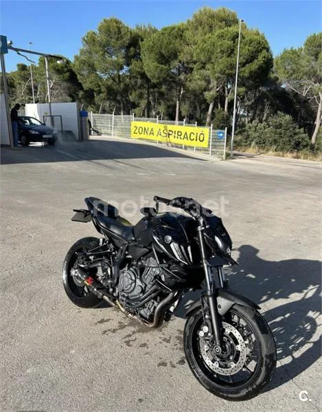 Yamaha MT-07 - Vista 3