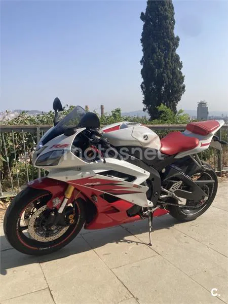 Yamaha YZF-R6 - Vista 8
