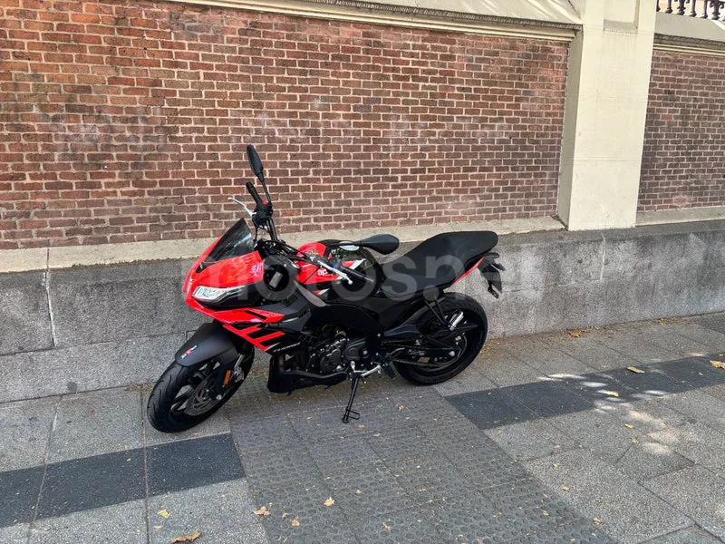 Aprilia Tuono 125 3900 € 2024 Madrid - 1