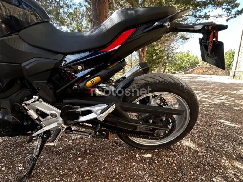 BMW F 900 XR - Vista 3