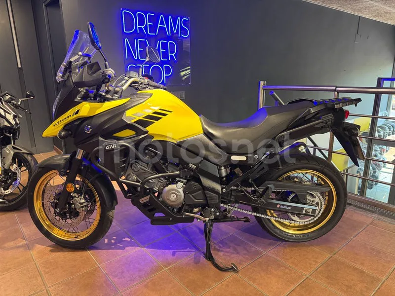 Suzuki V-Strom 650XT 5700 € 2020 Barcelona - 1