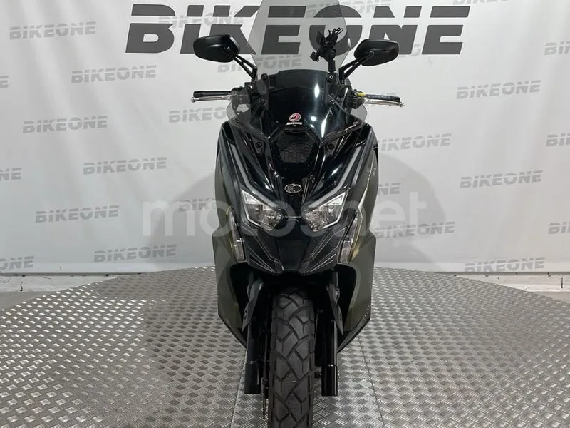 Kymco DTX 125 - Vista 5