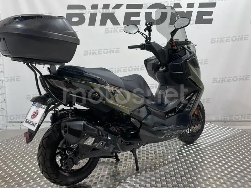 Kymco DTX 125 - Vista 8