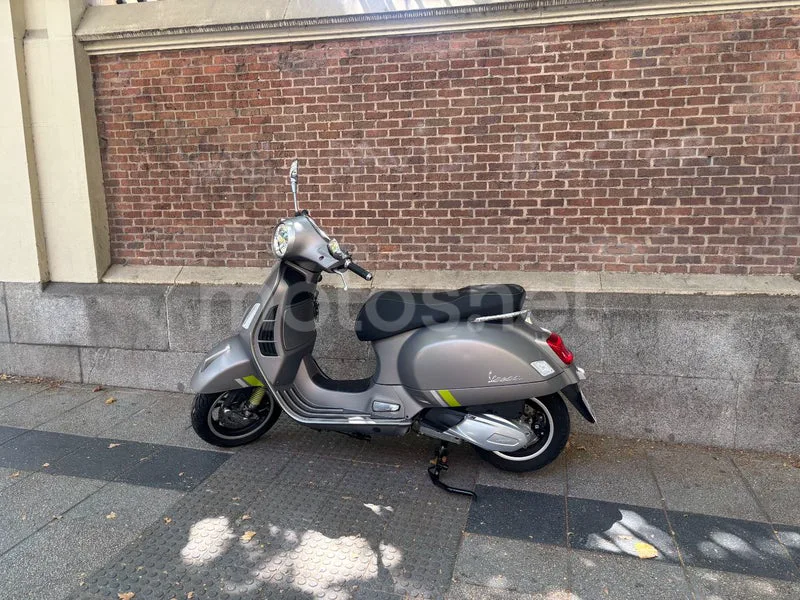 Vespa GTS 300 5100 € 2024 Madrid - 2