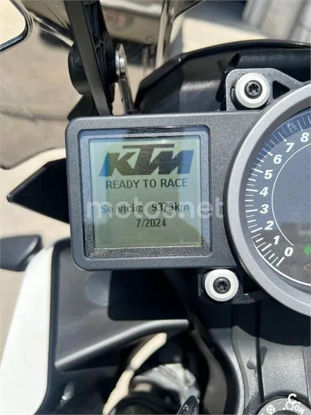 KTM 1090 Adventure - Vista 4