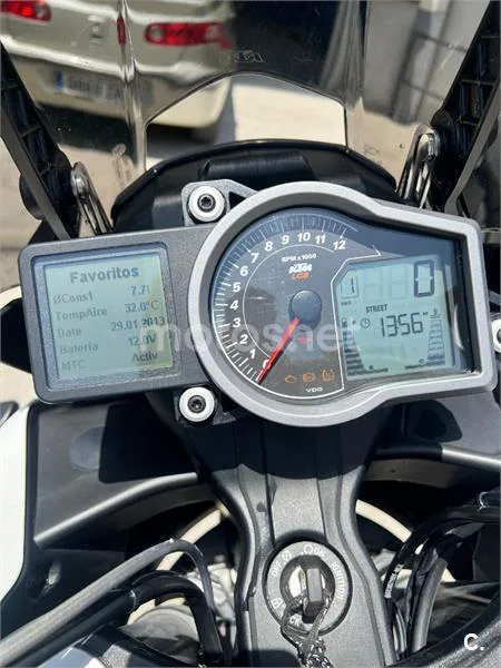 KTM 1090 Adventure - Vista 5