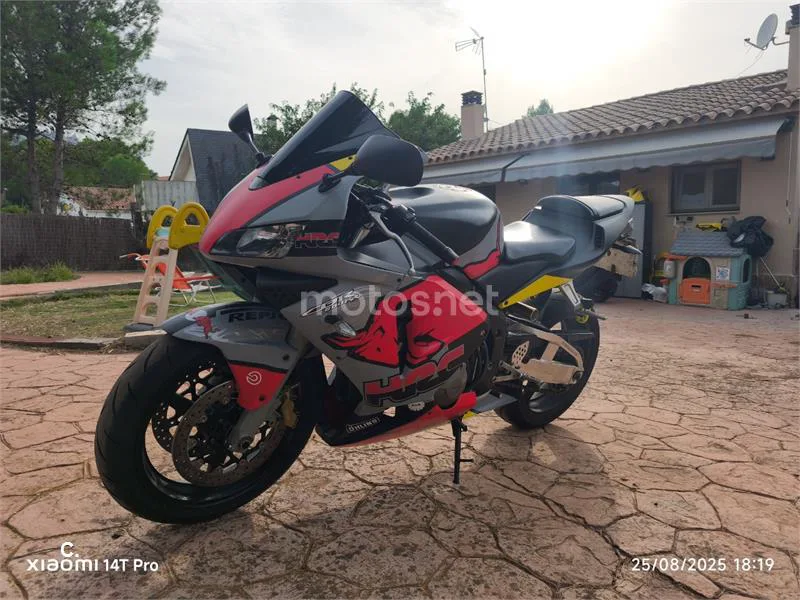 Honda CBR600RR 3700 € 2003 Barcelona - 1