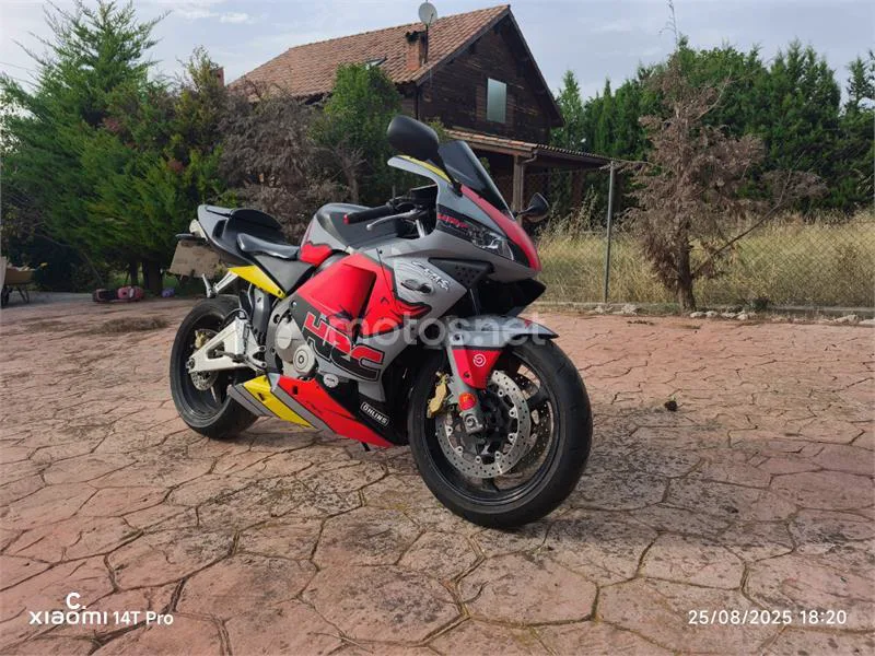 Honda CBR600RR 3700 € 2003 Barcelona - 2