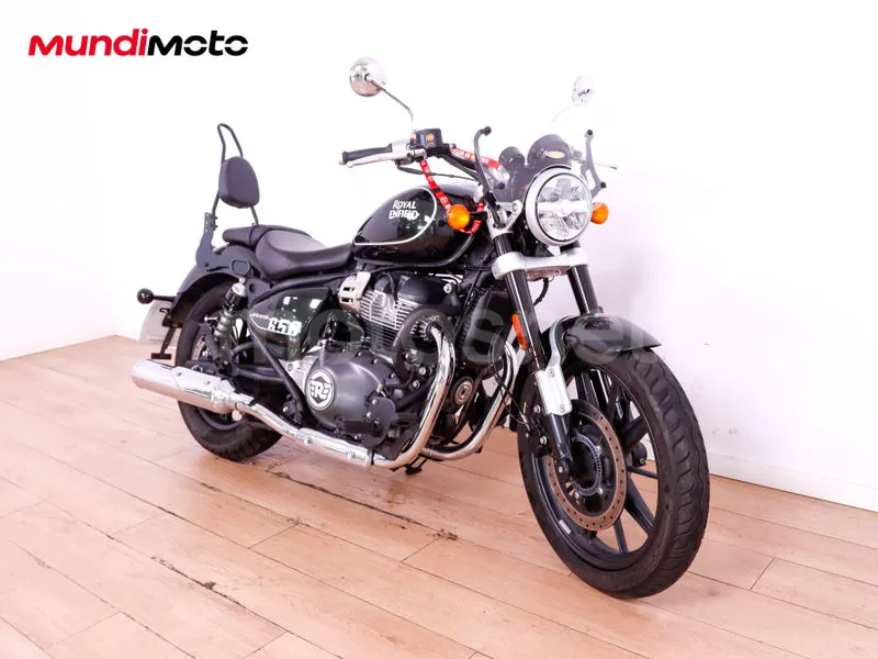 Royal Enfield Super Meteor 650 5399 € 2024 Barcelona - 2