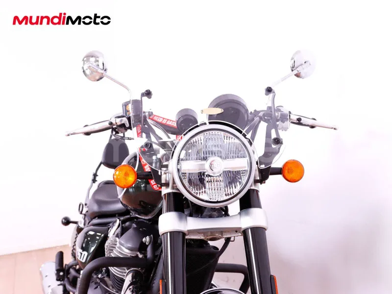 Royal Enfield Super Meteor 650 - Vista 5
