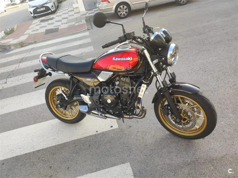 Kawasaki Z650 - Vista 3