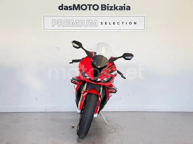 BMW S 1000 RR - Vista 3