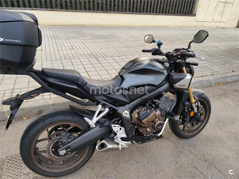 Honda CB650R - Vista 6
